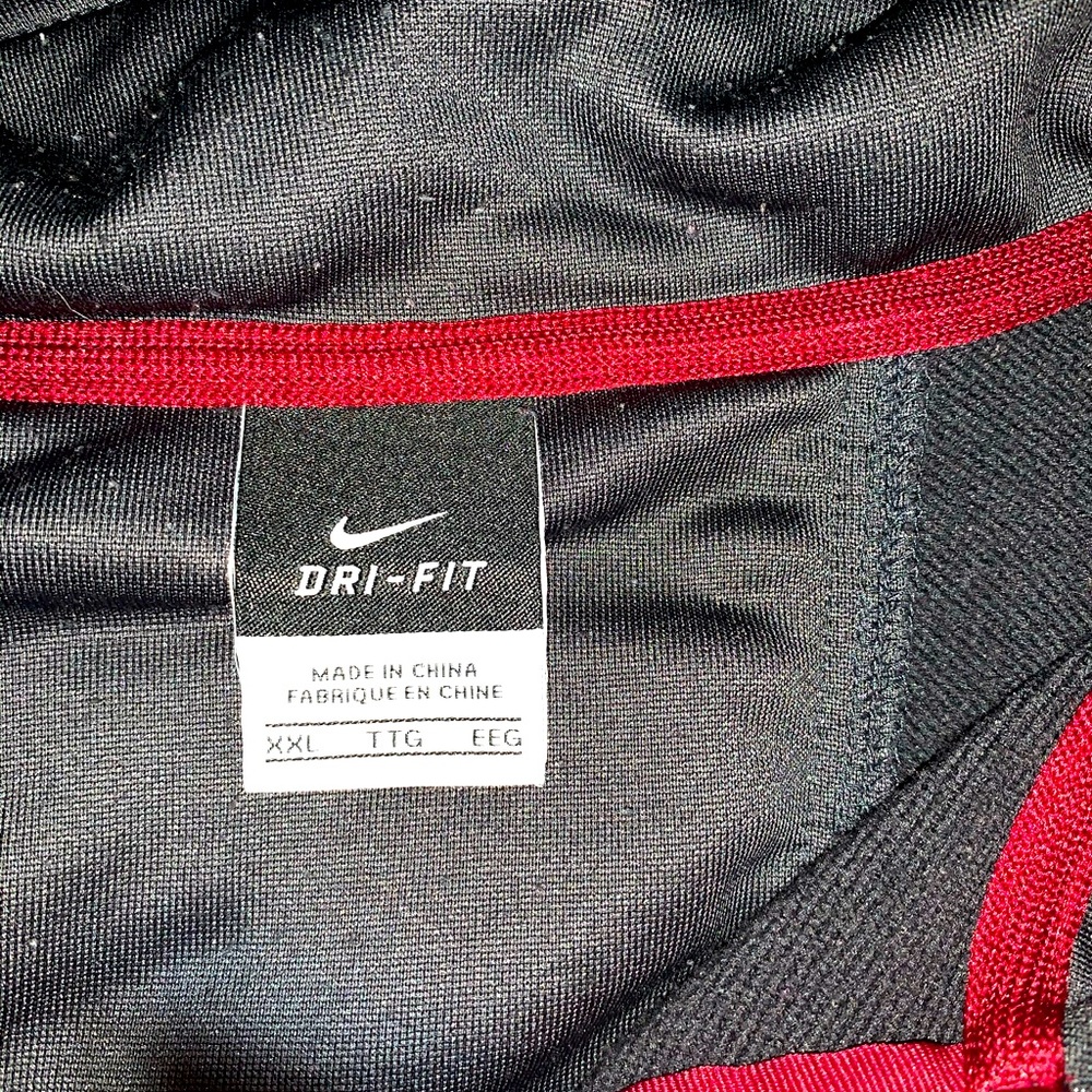 🔥Sold on MERC 🔥 Nike Men’s jacket size XXL - Picture 2 of 3